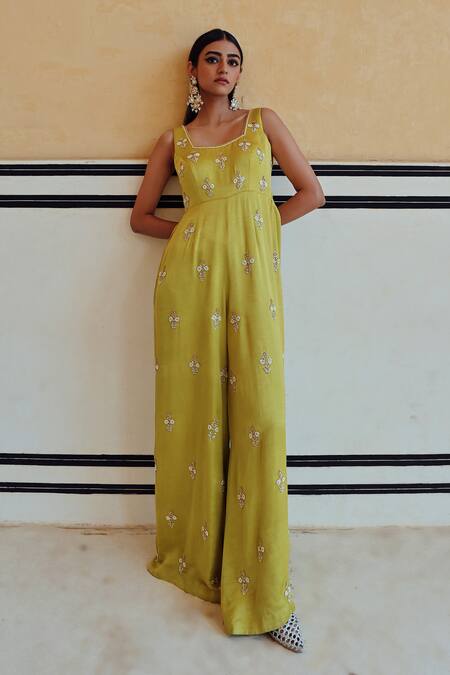 EASE Green Satin Sequins, Zari Square Neck Floral Zardozi Embroidered Jumpsuit at Aza Fashions EASE_Green Satin Sequins, Zari Square Neck Floral Zardozi Embroidered Jumpsuit _at_Aza_Fashions