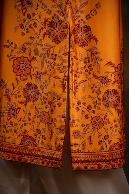 Buy_Char Chaand_Orange Satin Embroidery Floral Print Silk Kurta 