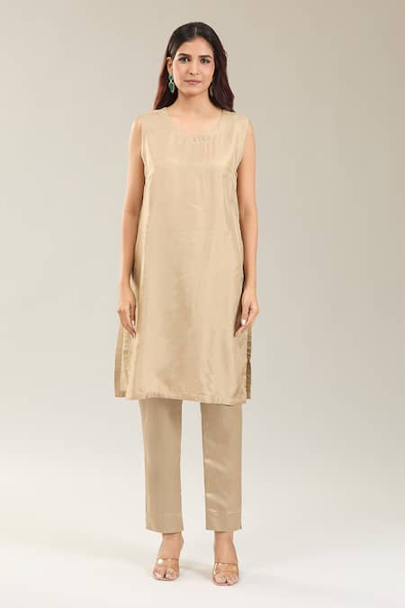 Prisho_Cream Silk, Cotton Tassels Round Neck Floral Embroidered Kaftan And Pant Set _Online_at_Aza_Fashions