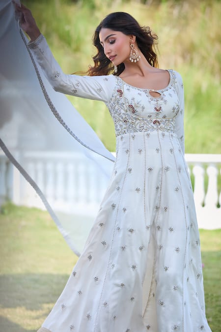 Buy Aariyana Couture White Cotton, Silk, Modal, Chiffon Sequins, Embroidery, Cut Floral Anarkali Set Buy_Aariyana Couture_White Cotton, Silk, Modal, Chiffon Sequins, Embroidery, Cut Floral Anarkali Set