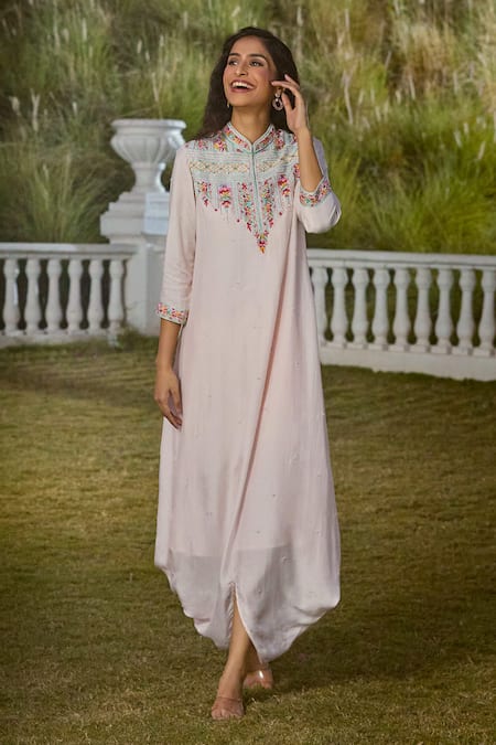 Shop Aariyana Couture Peach Cotton, Silk Cut Work, Beads Mandarin Collar Floral Embroidered Tunic Online at Aza Fashions Shop_Aariyana Couture_Peach Cotton, Silk Cut Work, Beads Mandarin Collar Floral Embroidered Tunic _Online_at_Aza_Fashions
