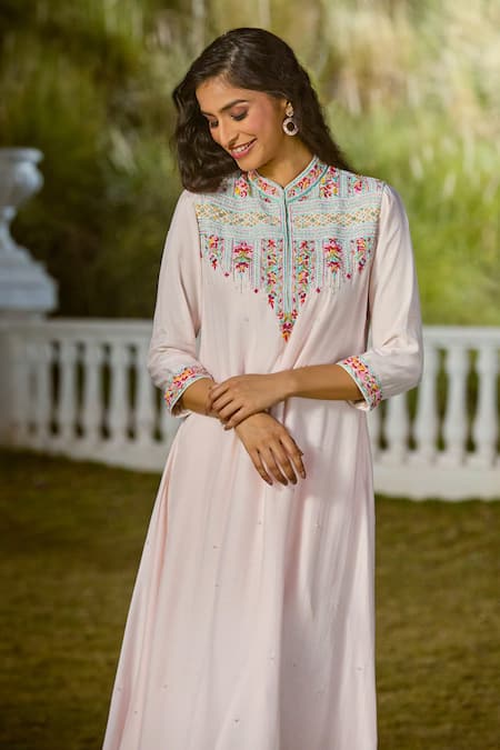 Shop Aariyana Couture Peach Cotton, Silk Cut Work, Beads Mandarin Collar Floral Embroidered Tunic Shop_Aariyana Couture_Peach Cotton, Silk Cut Work, Beads Mandarin Collar Floral Embroidered Tunic