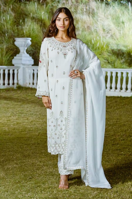 Aariyana Couture_White Viscose, Georgette Cut Work, Floral Butti Embroidered Kurta Pant Set _Online_at_Aza_Fashions