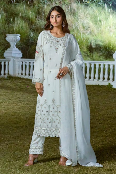 Buy_Aariyana Couture_White Viscose, Georgette Cut Work, Floral Butti Embroidered Kurta Pant Set 