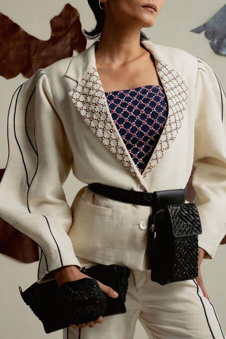 Econock Studio Black Khai Handcrafted Wristlet Bag at Aza Fashions Econock Studio_Black Khai Handcrafted Wristlet Bag _at_Aza_Fashions