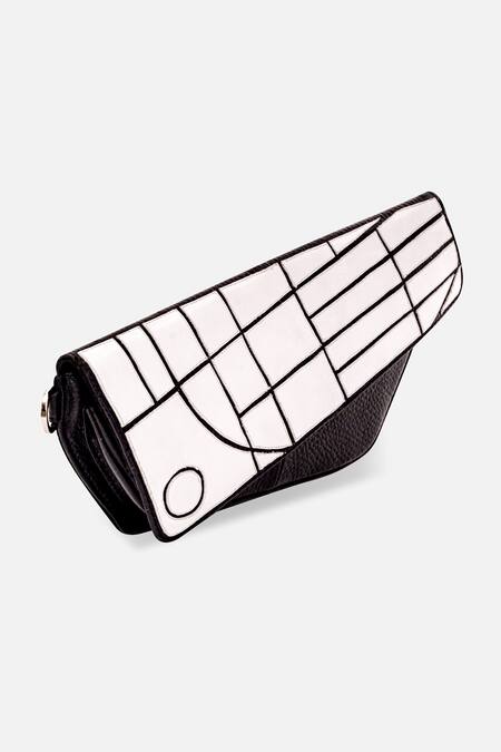Econock Studio_Black Geometric Design Leather Fanny Pack _Online_at_Aza_Fashions