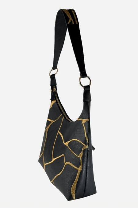 Econock Studio Black Embroidery Kintsugi Handbag Online at Aza Fashions Econock Studio_Black Embroidery Kintsugi Handbag _Online_at_Aza_Fashions
