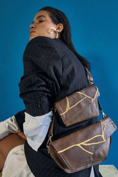 Buy_Econock Studio_Brown Embroidery Kintsugi Crossbody Bag _Online_at_Aza_Fashions