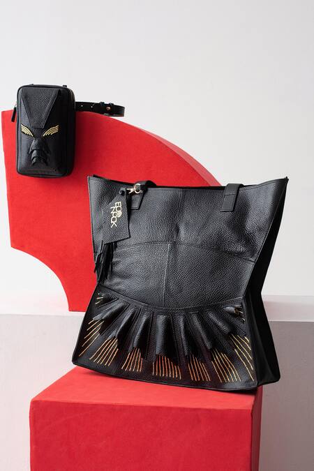 Buy_Econock Studio_Black Patchwork, Embroidery 3d Leather Tote Bag 