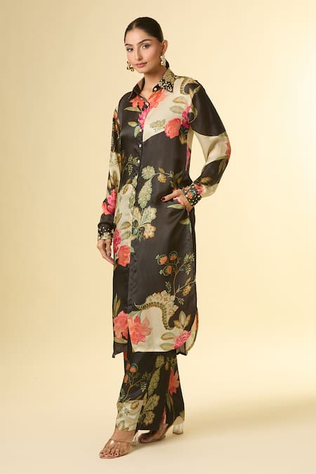 Shop Paulmi And Harsh Black Silk Sequins, Beads Collared Bloom Print Shirt Tunic And Pant Set Shop_Paulmi And Harsh_Black Silk Sequins, Beads Collared Bloom Print Shirt Tunic And Pant Set
