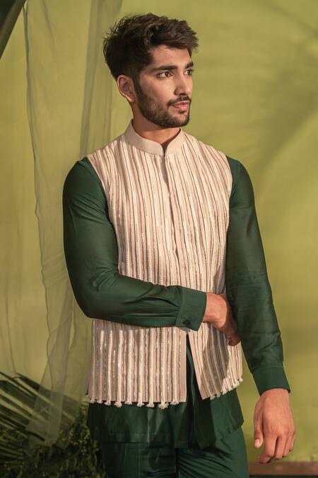 Buy_Runit Gupta_Green Chanderi Silk, Velvet Bottle Hand Dyed Kurta Set 
