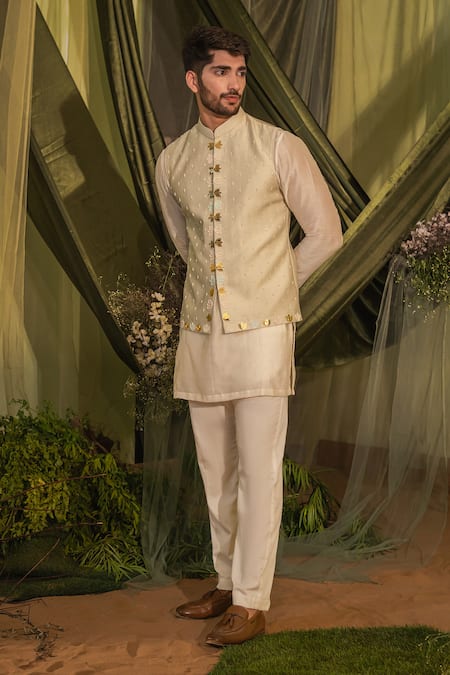 Runit Gupta_Ivory Chanderi Silk, Velvet Hand Dyed Kurta Set _Online_at_Aza_Fashions