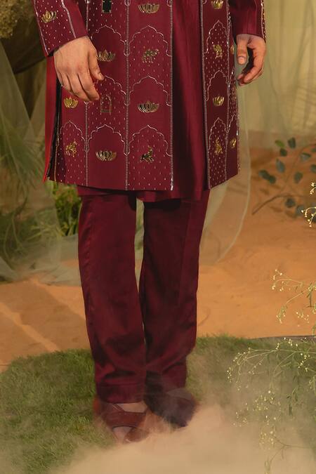 Buy_Runit Gupta_Red Chanderi Silk Embroidery Mughal Jaal Sherwani Set _Online_at_Aza_Fashions