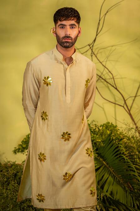 Runit Gupta_Cream Chanderi Silk, Velvet Mirrors Motif Embroidered Kurta And Pant Set _at_Aza_Fashions