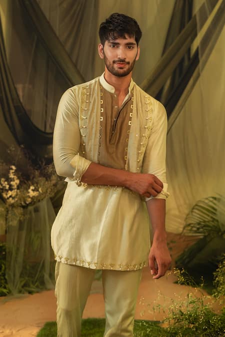 Runit Gupta_Green Chanderi Silk, Velvet Patchwork Yoke Kurta And Pant Set _at_Aza_Fashions