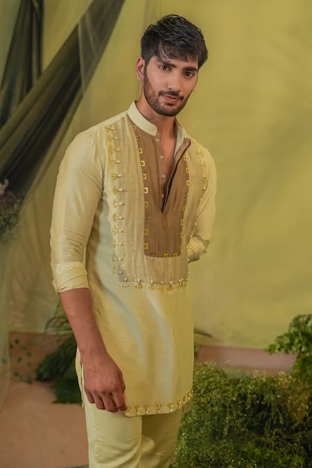 Buy_Runit Gupta_Green Chanderi Silk, Velvet Patchwork Yoke Kurta And Pant Set 