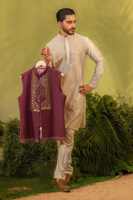 Buy_Runit Gupta_Ivory Chanderi Silk, Velvet Sequins, Embroidery Kurta And Pant Set _Online_at_Aza_Fashions