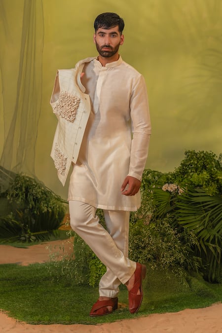 Buy_Runit Gupta_Ivory Chanderi Silk Double Collared Kurta And Pant Set _Online_at_Aza_Fashions