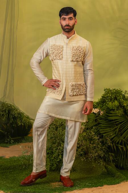 Buy_Runit Gupta_Cream Chanderi Silk Smocking Smocked Zari Work Bundi _Online_at_Aza_Fashions