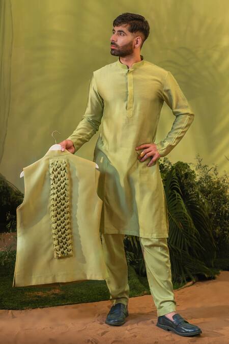 Buy_Runit Gupta_Green Chanderi Silk Smocking Cutpipe Embroidered Bundi _Online_at_Aza_Fashions