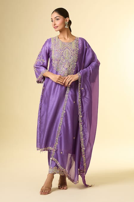 Samyukta Singhania Purple Silk, Chiffon Beads, Embroidery Round Neck Zardozi Lavender Kurta Set at Aza Fashions Samyukta Singhania_Purple Silk, Chiffon Beads, Embroidery Round Neck Zardozi Lavender Kurta Set _at_Aza_Fashions