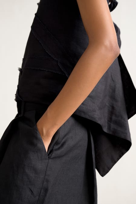 Buy Ituvana Black Linen Applique Off-shoulder Strapless Top And Wide Leg Pant Set Online at Aza Fashions Buy_Ituvana_Black Linen Applique Off-shoulder Strapless Top And Wide Leg Pant Set _Online_at_Aza_Fashions