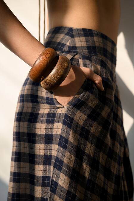 Ituvana Blue Silk Checkered Midnight Skirt Online at Aza Fashions Ituvana_Blue Silk Checkered Midnight Skirt _Online_at_Aza_Fashions