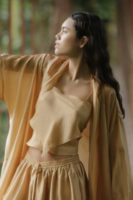 Shop Ituvana Beige Silk Scoop Neck Double Layered Top Set With Cape Online at Aza Fashions Shop_Ituvana_Beige Silk Scoop Neck Double Layered Top Set With Cape _Online_at_Aza_Fashions