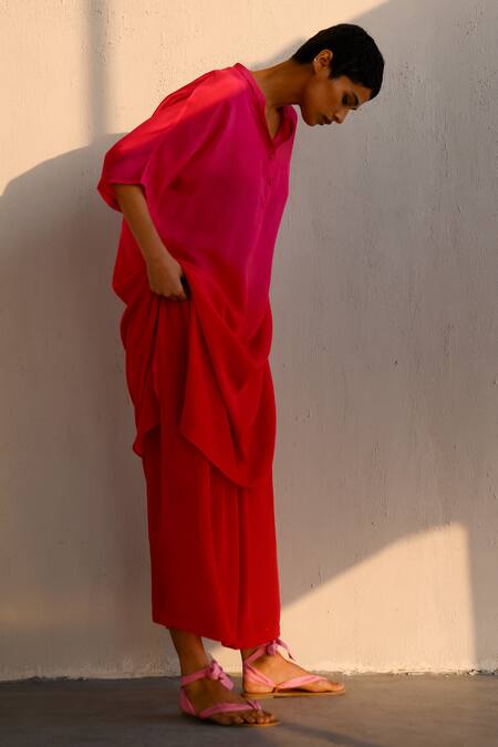 Shop_Ituvana_Fuchsia Silk Collared Ombre Kurta Set _Online_at_Aza_Fashions