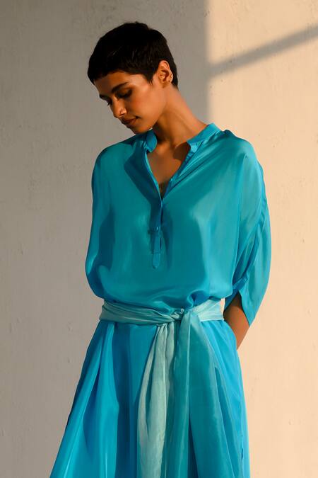 Buy Ituvana Blue Silk Bandeau Neck Aqua Kurta Set Online at Aza Fashions Buy_Ituvana_Blue Silk Bandeau Neck Aqua Kurta Set _Online_at_Aza_Fashions