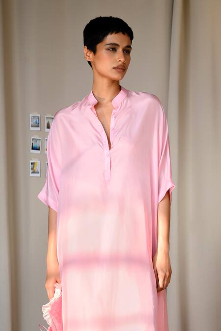 Ituvana Pink Silk Collared Watermelon Kurta Pant Set Online at Aza Fashions Ituvana_Pink Silk Collared Watermelon Kurta Pant Set _Online_at_Aza_Fashions