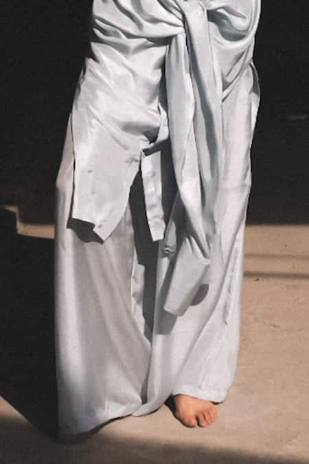 Buy Ituvana White Silk Collared Knot Detail Shirt Tunic And Pant Set Online at Aza Fashions Buy_Ituvana_White Silk Collared Knot Detail Shirt Tunic And Pant Set _Online_at_Aza_Fashions