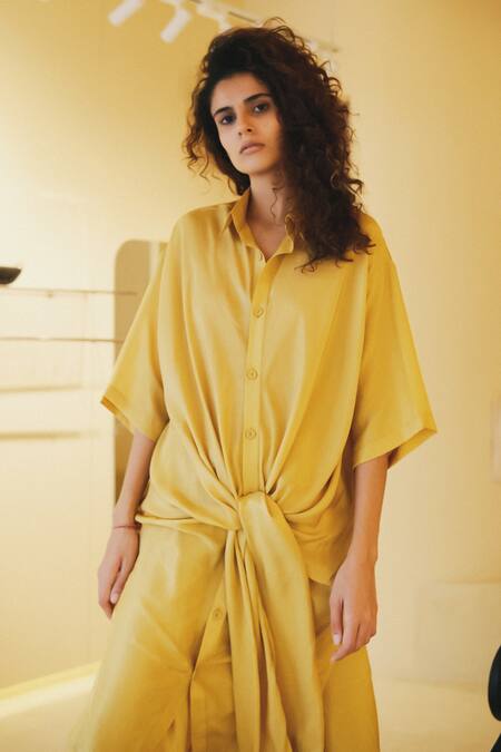 Ituvana Yellow Silk Collared Front Knot Tunic And Pant Set Online at Aza Fashions Ituvana_Yellow Silk Collared Front Knot Tunic And Pant Set _Online_at_Aza_Fashions