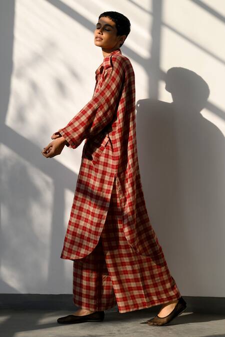 Buy Ituvana Orange Cashmere Collared Rust Chequered Kurta Set Buy_Ituvana_Orange Cashmere Collared Rust Chequered Kurta Set