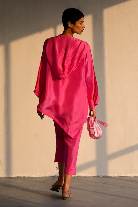Shop Ituvana Fuchsia Silk Round , Halter Pink Hooded Jacket And Pant Set at Aza Fashions Shop_Ituvana_Fuchsia Silk Round , Halter Pink Hooded Jacket And Pant Set _at_Aza_Fashions