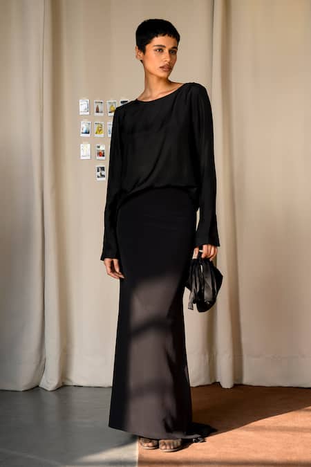 Shop Ituvana Black Silk Scoop Neck Trail Skirt Set at Aza Fashions Shop_Ituvana_Black Silk Scoop Neck Trail Skirt Set _at_Aza_Fashions