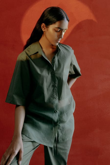 Shop Ituvana Green Cotton, Silk Organza Gota Patti Collared Moss Panel Shirt And Pant Set at Aza Fashions Shop_Ituvana_Green Cotton, Silk Organza Gota Patti Collared Moss Panel Shirt And Pant Set _at_Aza_Fashions