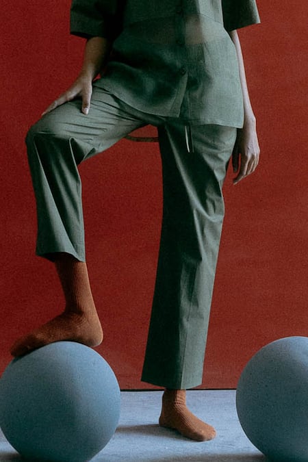 Ituvana Green Cotton, Silk Organza Gota Patti Collared Moss Panel Shirt And Pant Set Online at Aza Fashions Ituvana_Green Cotton, Silk Organza Gota Patti Collared Moss Panel Shirt And Pant Set _Online_at_Aza_Fashions