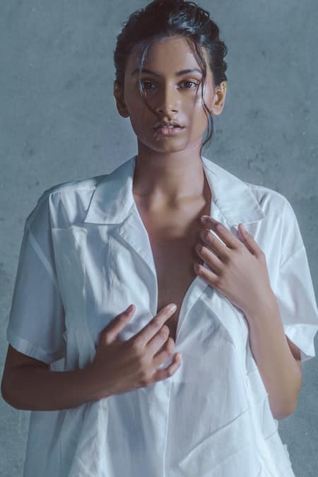 Buy Ituvana White Cotton Applique Collared Shirt And Salwar Set Online at Aza Fashions Buy_Ituvana_White Cotton Applique Collared Shirt And Salwar Set _Online_at_Aza_Fashions