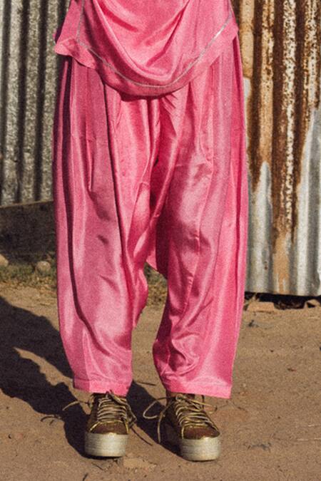 Buy Ituvana Pink Silk Gota Patti Halter Neck Hooded Work Kurta Set Online at Aza Fashions Buy_Ituvana_Pink Silk Gota Patti Halter Neck Hooded Work Kurta Set _Online_at_Aza_Fashions