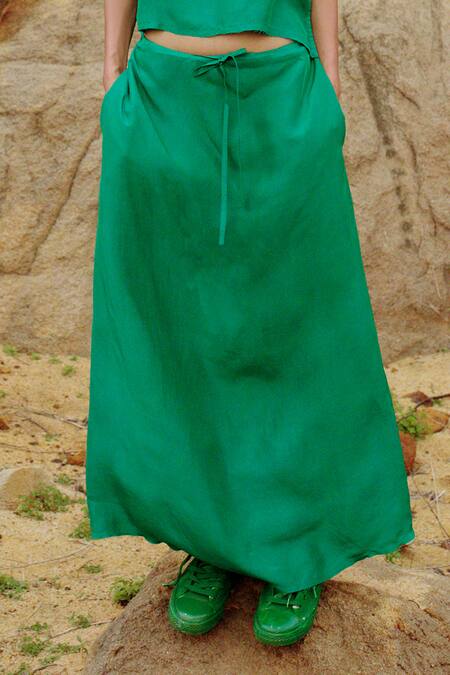 Ituvana Green Silk Round Neck Top And Skirt Set Online at Aza Fashions Ituvana_Green Silk Round Neck Top And Skirt Set _Online_at_Aza_Fashions