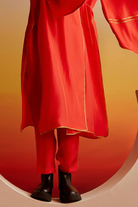 Ituvana Orange Silk Gota Patti V-neck Work Kimono Kurta Set Online at Aza Fashions Ituvana_Orange Silk Gota Patti V-neck Work Kimono Kurta Set _Online_at_Aza_Fashions