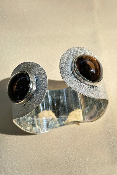 Shop Anuka Jewels Black Stones Textured Smokey Quartz Cuff Bracelet at Aza Fashions Shop_Anuka Jewels_Black Stones Textured Smokey Quartz Cuff Bracelet _at_Aza_Fashions