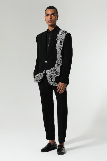 Sulakshna Jasra Dori Embroidered Black Suit & Pant Set 