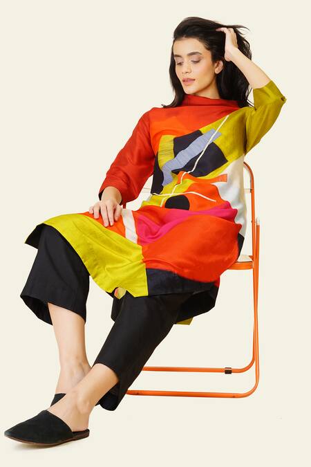 Taika By Poonam Bhagat_Multi Color Silk Cowl Neck Geometric Print Thread Embroidered Tunic _Online_at_Aza_Fashions