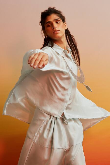 Ituvana Ice Blue High-Low Tunic & Dhoti Pant Set 