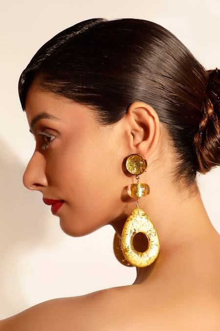 Buy Bijoux By Priya Chandna Gold Plated Crystals Tonal Teardrop Earrings Online at Aza Fashions Buy_Bijoux By Priya Chandna_Gold Plated Crystals Tonal Teardrop Earrings _Online_at_Aza_Fashions