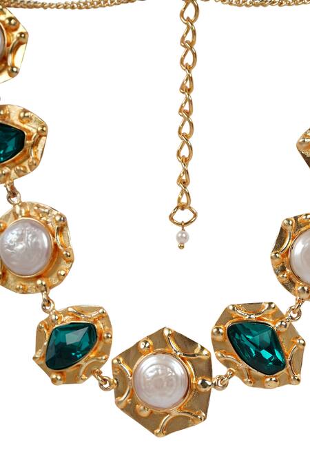 Bijoux By Priya Chandna Green Gold Plated Geometric Necklace Online at Aza Fashions Bijoux By Priya Chandna_Green Gold Plated Geometric Necklace _Online_at_Aza_Fashions