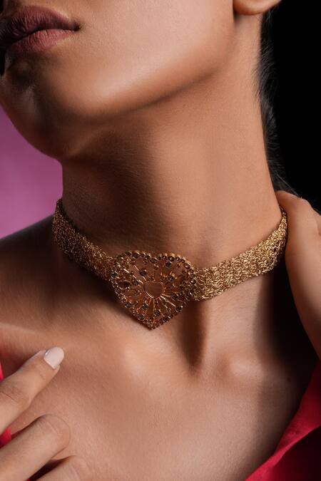 Bijoux By Priya Chandna Gold Plated Crystal Heart Choker Necklace 