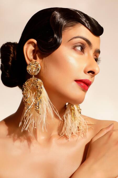 Bijoux By Priya Chandna Gold Plated Crystals, Feathers, Stones Bloom Petal Dangler Earrings Online at Aza Fashions Bijoux By Priya Chandna_Gold Plated Crystals, Feathers, Stones Bloom Petal Dangler Earrings _Online_at_Aza_Fashions